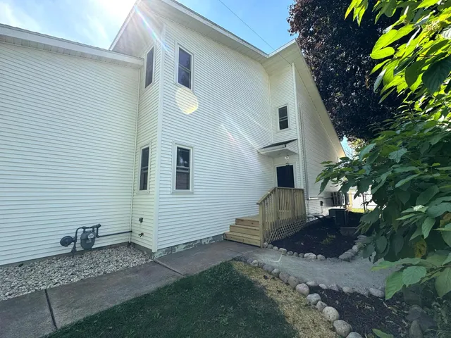 $249,900 | 309 Williams Street, Randolph, WI 53956