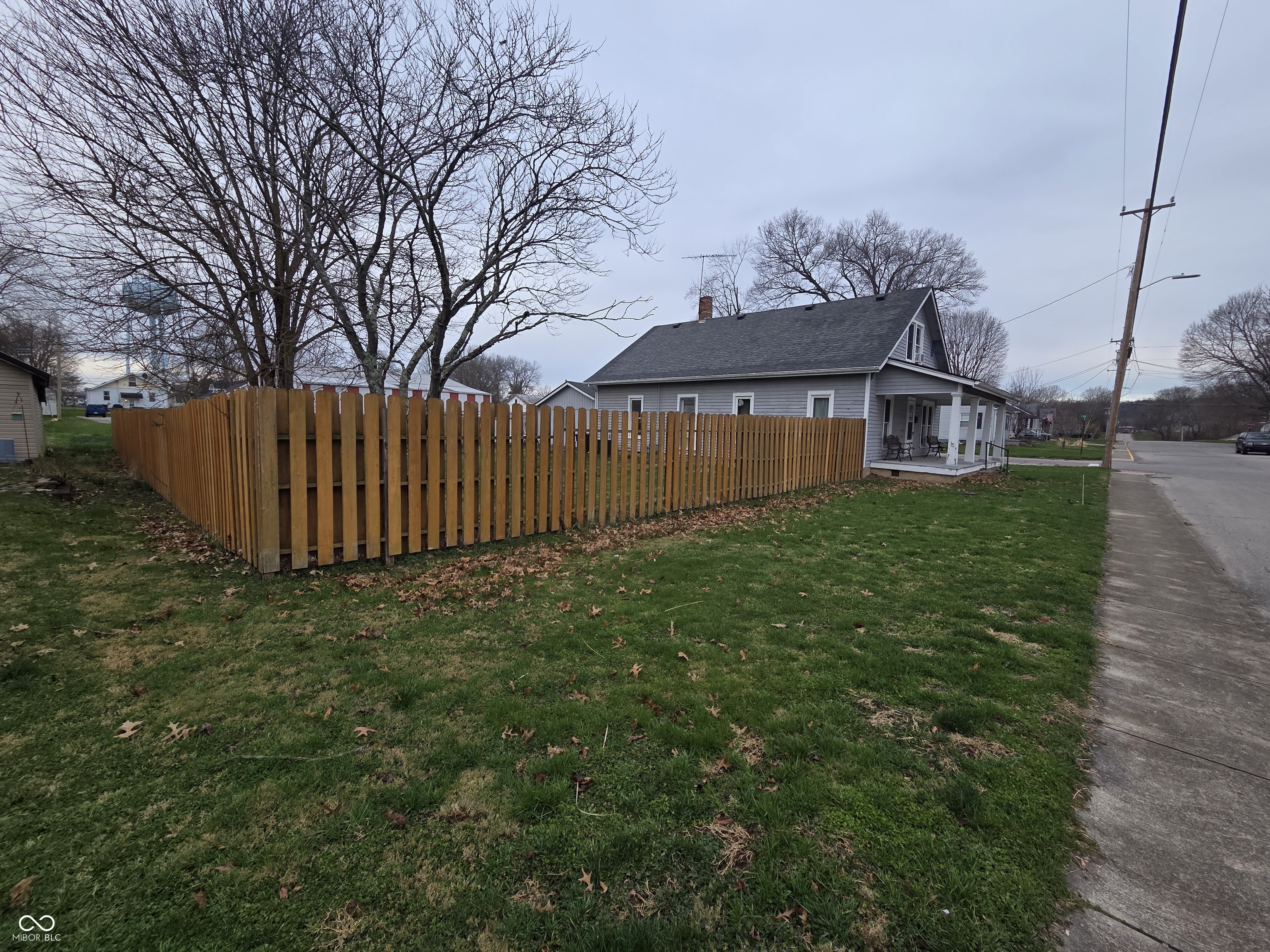619 Fourth Street Rising Sun, IN 47040 - Photo 4 of 33