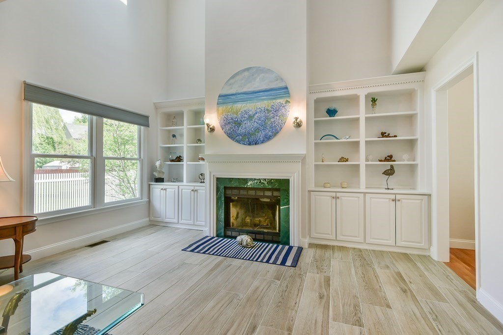 10 Old Farm Road Woburn, MA 01801 - Photo 14 of 32