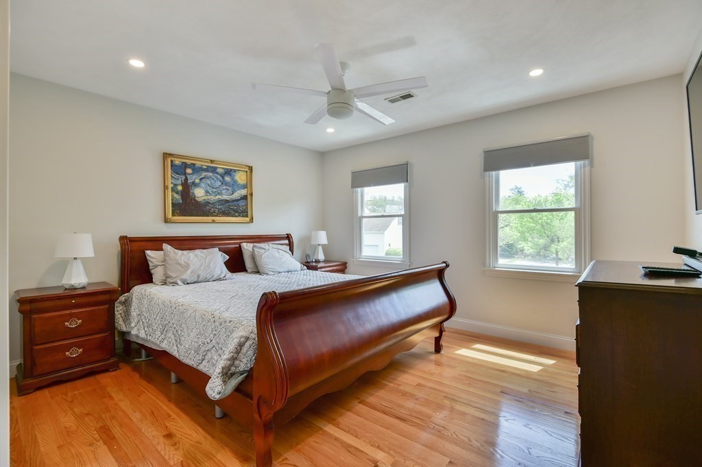 10 Old Farm Road Woburn, MA 01801 - Photo 27 of 32