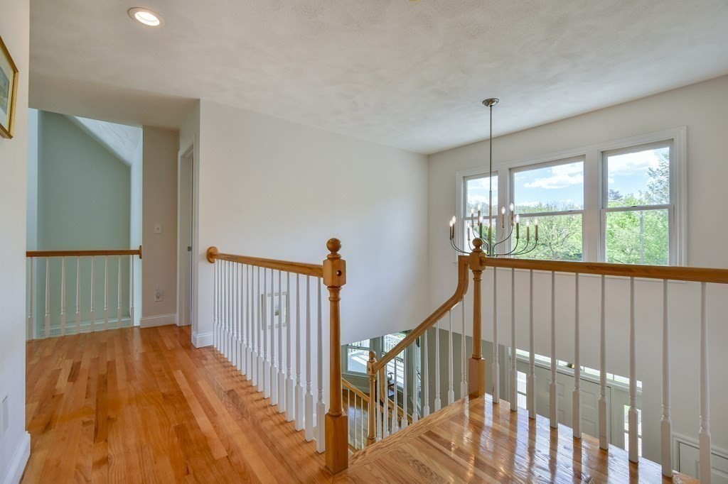 10 Old Farm Road Woburn, MA 01801 - Photo 29 of 32