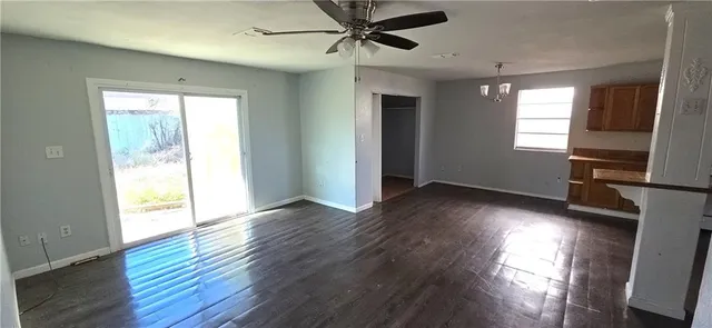 $150,000 | 8504 Squadron Drive, Chalmette, LA 70043