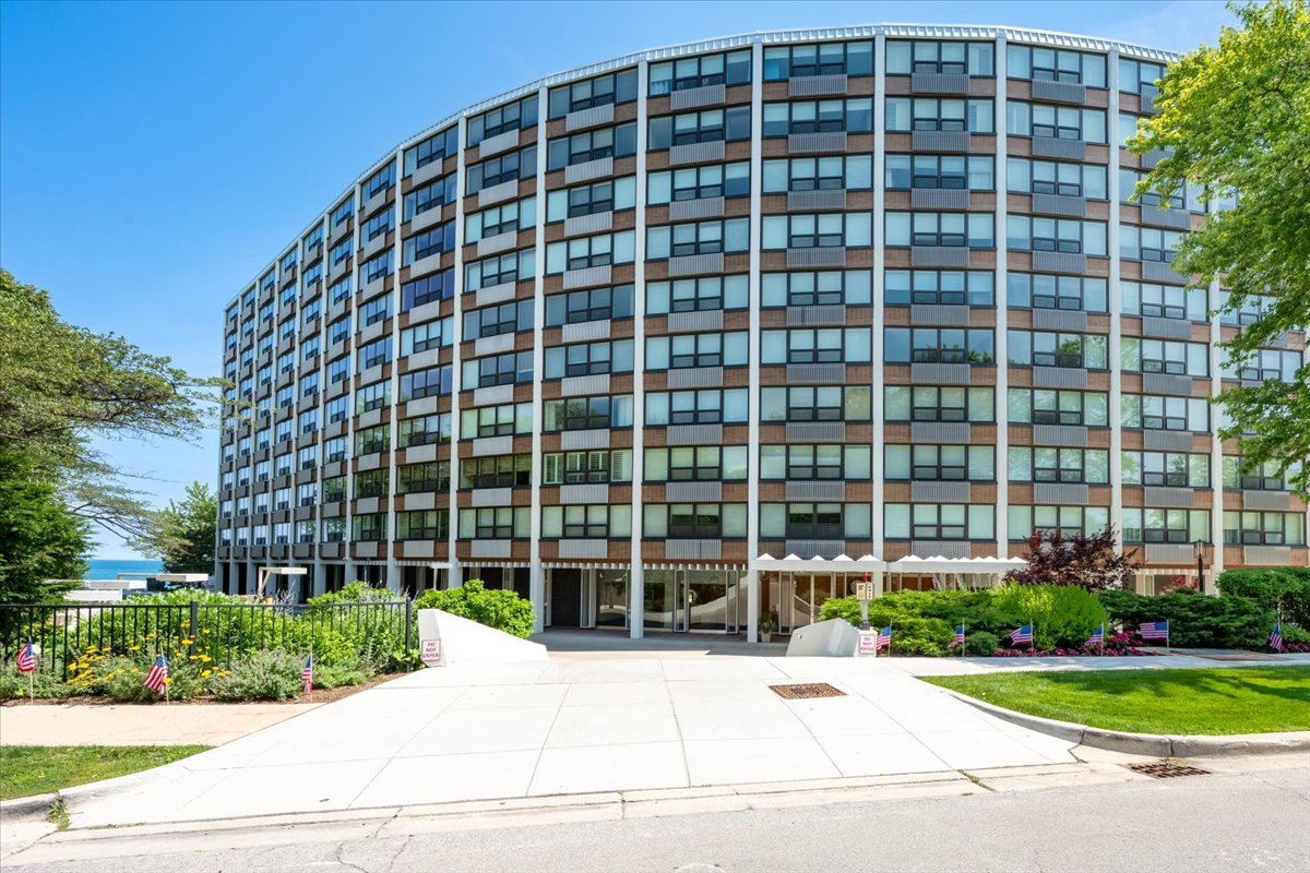 1630 Sheridan Road, Unit 4H Wilmette, IL 60091 - Photo 25 of 35
