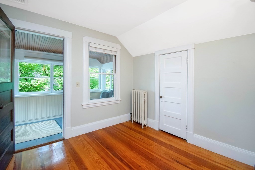 27 Castle Street Springfield, MA 01118 - Photo 21 of 40 Gallery Image 21