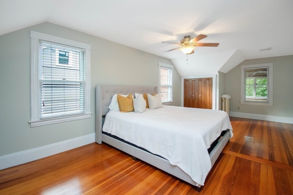 27 Castle Street Springfield, MA 01118 - Photo 30 of 40 Gallery Image 30