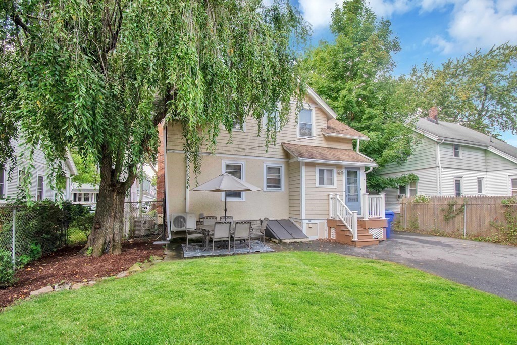 27 Castle Street Springfield, MA 01118 - Photo 37 of 40 Gallery Image 37