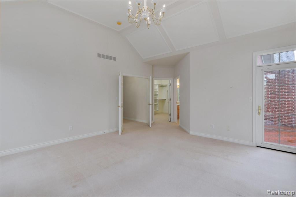 2884 Birnam Court Rochester, MI 48306 - Photo 23 of 37