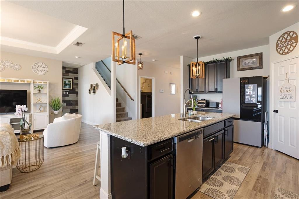 1224 Rivers Creek Lane Little Elm, TX 75068 - Photo 10 of 38