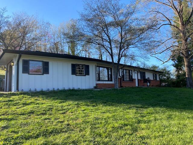 915 Edgewater Street Dayton, TN 37321 - Photo 1 of 1 20211809