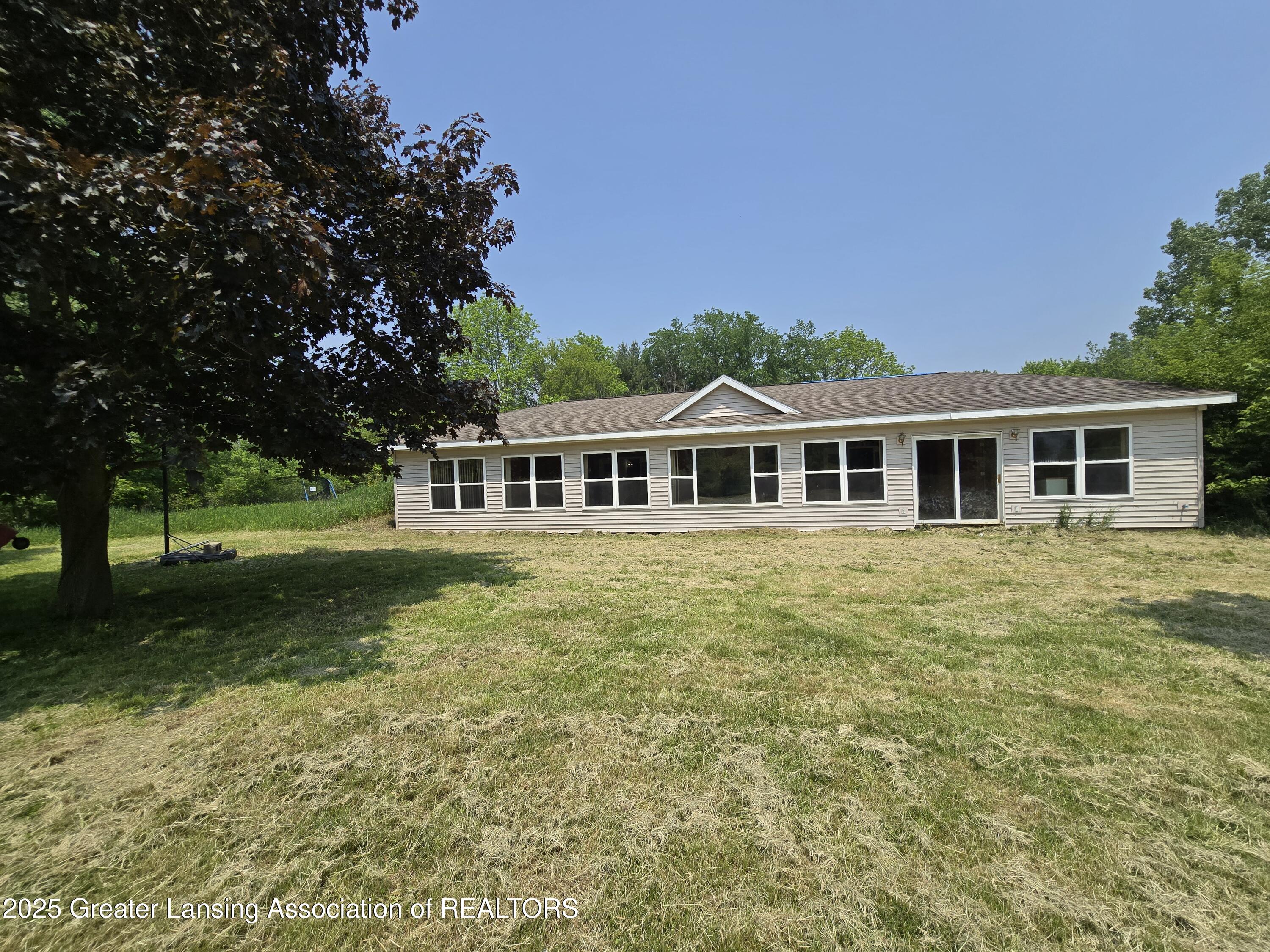 6322 Springport Road Eaton Rapids, MI 48827 - Photo 10 of 51 20250606_130706