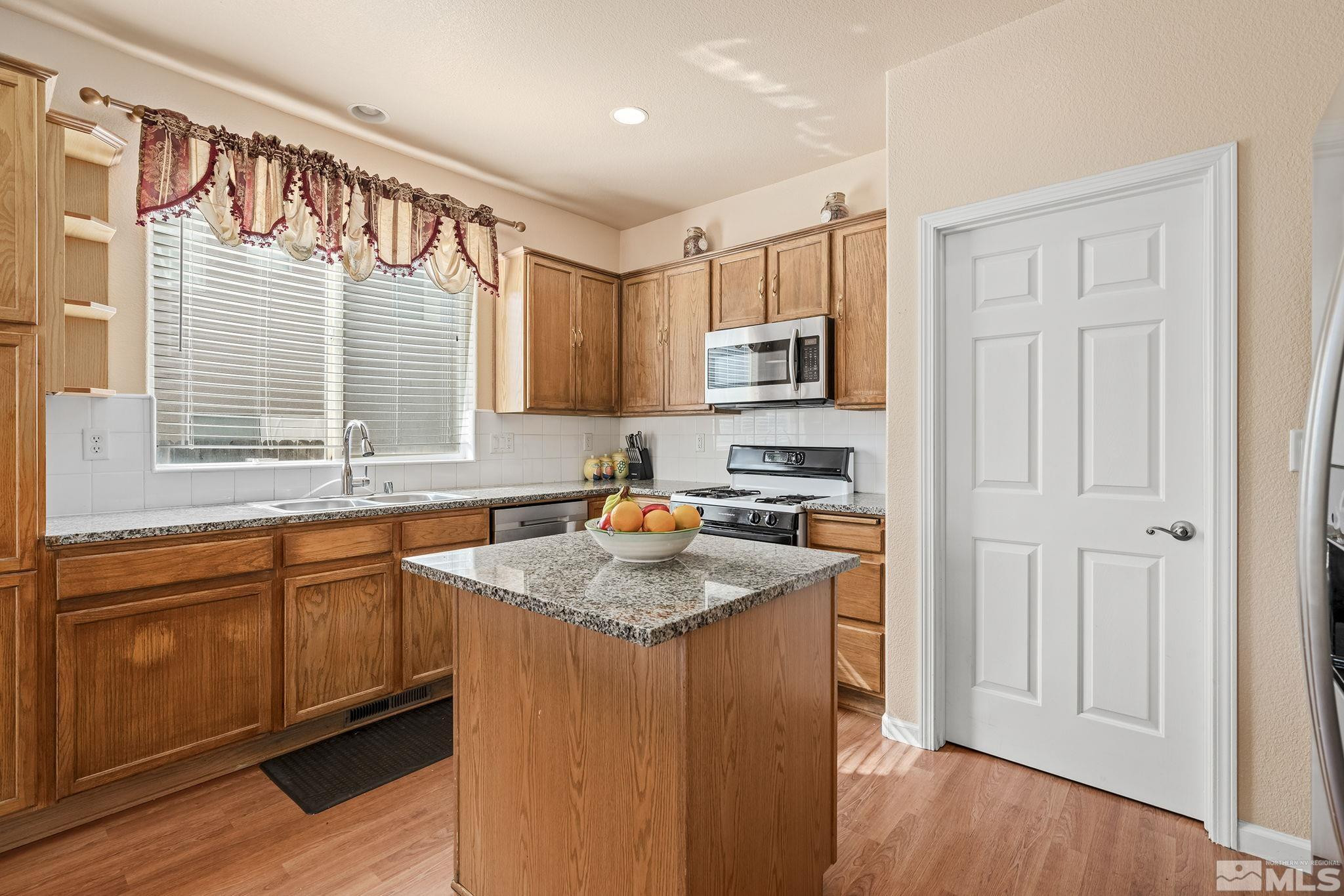 2550 Snow Partridge Drive Reno, NV 89523 - Photo 15 of 40 Photo 15