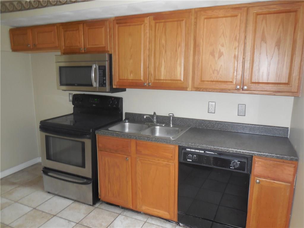 905 Jefferson Road Pittsburgh, PA 15235 - Photo 7 of 12 Gallery Image 7