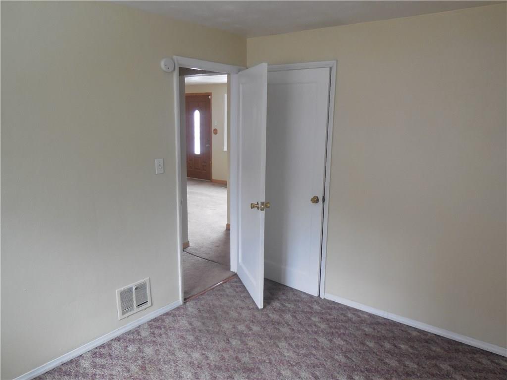 905 Jefferson Road Pittsburgh, PA 15235 - Photo 10 of 12 Gallery Image 10