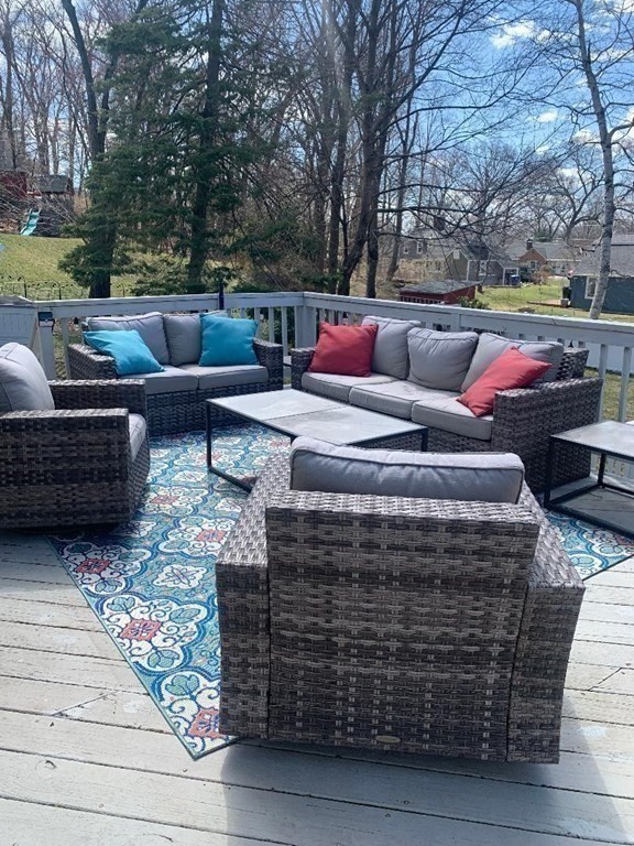 118 East Allen Ridge Road Springfield, MA 01118 - Photo 20 of 24 Gallery Image 20