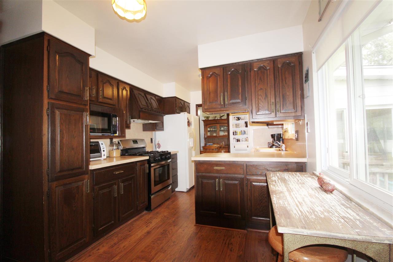 1187 Elms Road Flint, MI 48532 - Photo 10 of 33