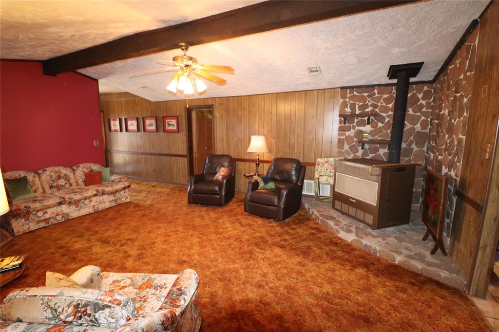 2553 Brixey Road Henrietta, TX 76365 - Photo 22 of 32 a very nice looking room with a large window
