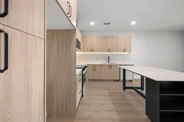 $562,500 | 634 Central Parkway, Unit 1211, New Braunfels, TX 78130