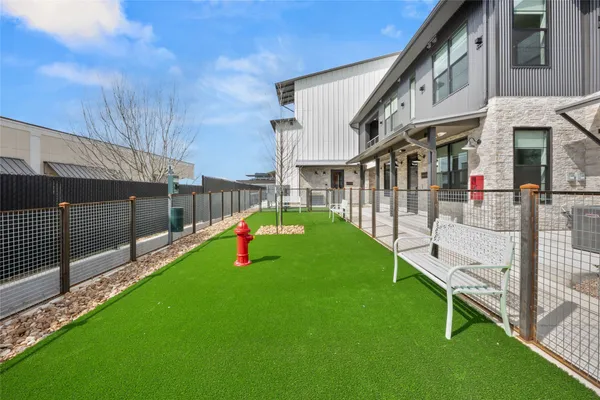 $562,500 | 634 Central Parkway, Unit 1211, New Braunfels, TX 78130