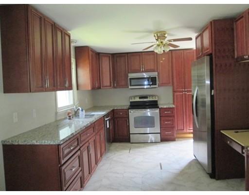 24 Glezen Street Worcester, MA 01604 - Photo 4 of 30 Gallery Image 4