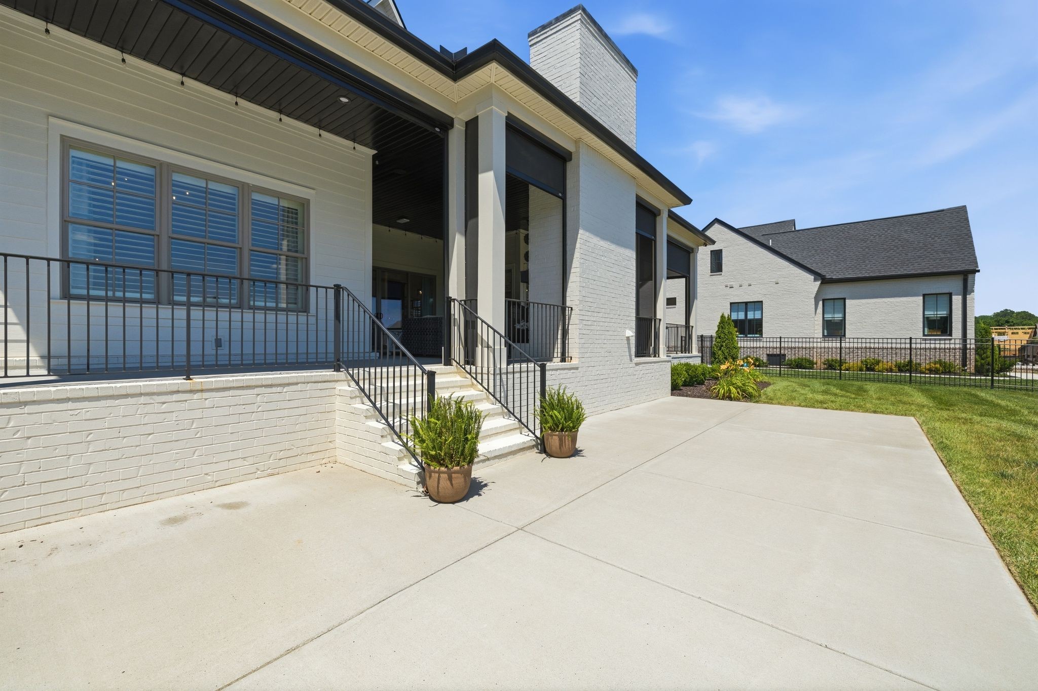 1733 Rigsby Avenue Murfreesboro, TN 37129 - Photo 47 of 57 a view of the house with a outdoor space