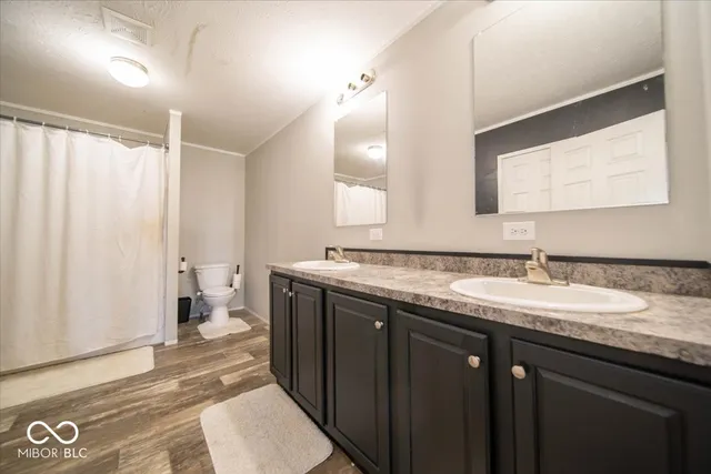 $375,000 | 5009 East 246th Street, Cicero, IN 46034