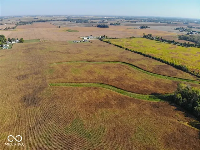 $375,000 | 5009 East 246th Street, Cicero, IN 46034