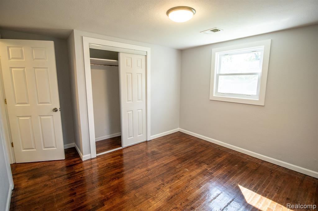 7348 Rory Street Grand Blanc, MI 48439 - Photo 25 of 44 Gallery Image 25