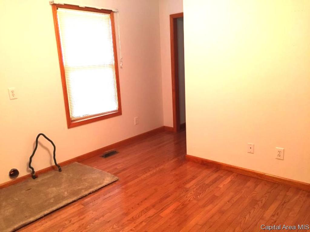 2144 South 9th Street Springfield, IL 62703 - Photo 22 of 30