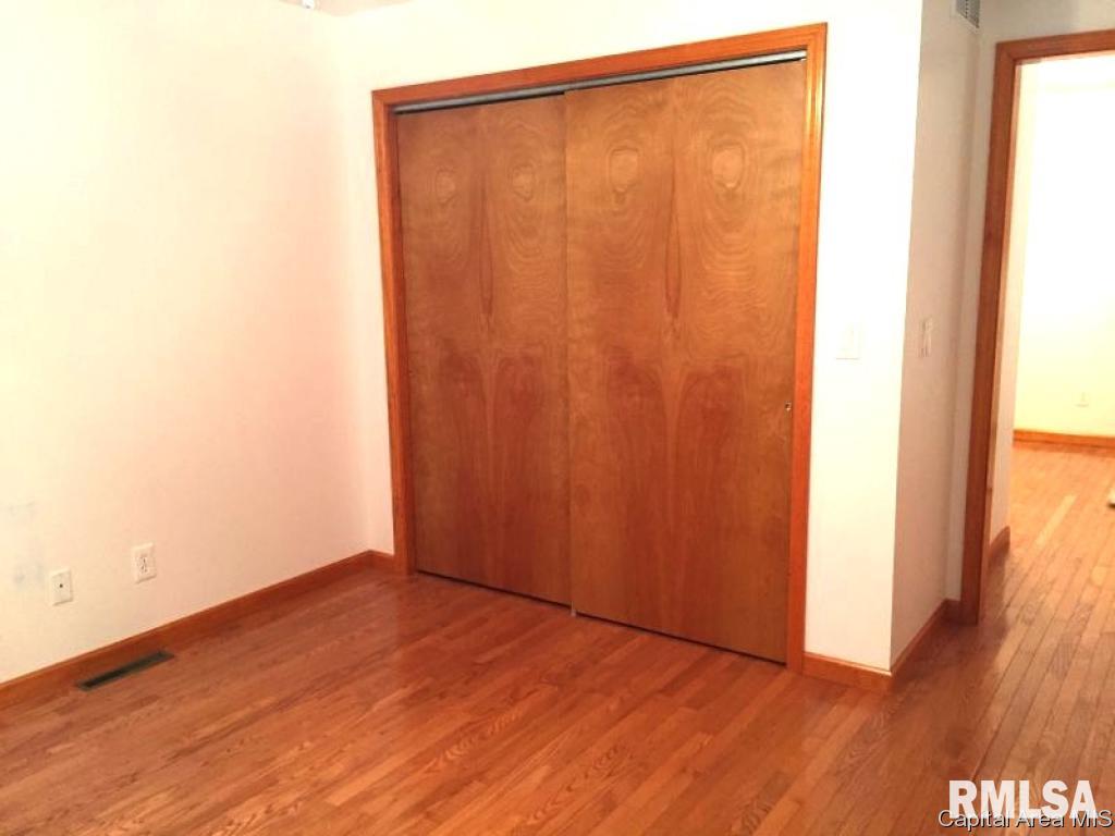 2144 South 9th Street Springfield, IL 62703 - Photo 25 of 30