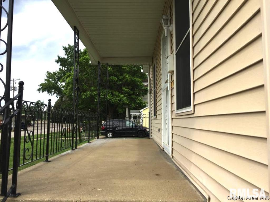 2144 South 9th Street Springfield, IL 62703 - Photo 8 of 30