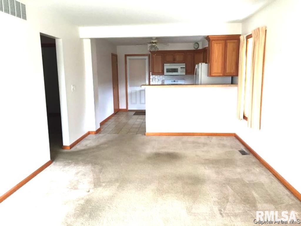 2144 South 9th Street Springfield, IL 62703 - Photo 10 of 30