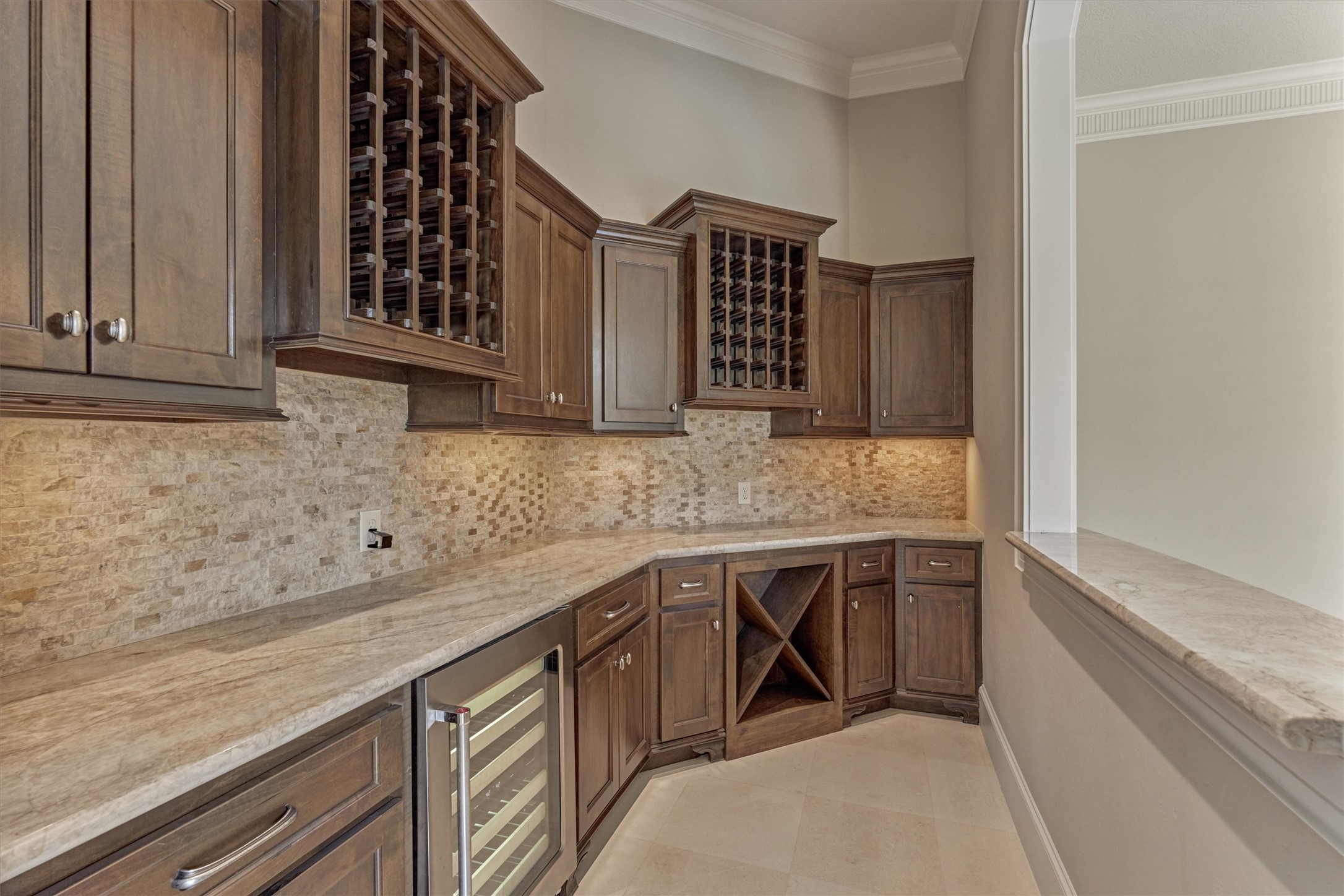 25 Post Shadow Estate Drive Spring, TX 77389 - Photo 10 of 49 a kitchen with a sink and cabinets