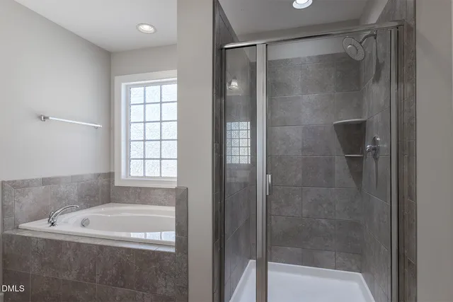 $2,779 | 304 Vinewood Place, Holly Springs, NC 27540