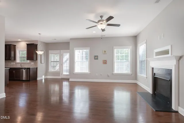 $2,785 | 304 Vinewood Place, Holly Springs, NC 27540