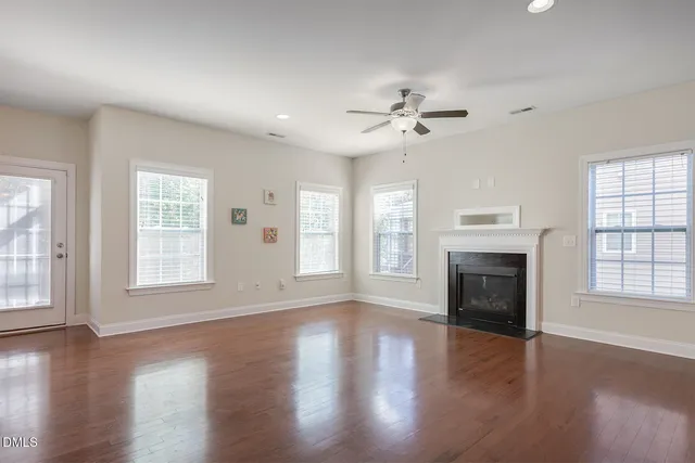 $2,799 | 304 Vinewood Place, Holly Springs, NC 27540