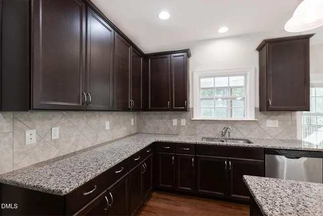 $2,785 | 304 Vinewood Place, Holly Springs, NC 27540