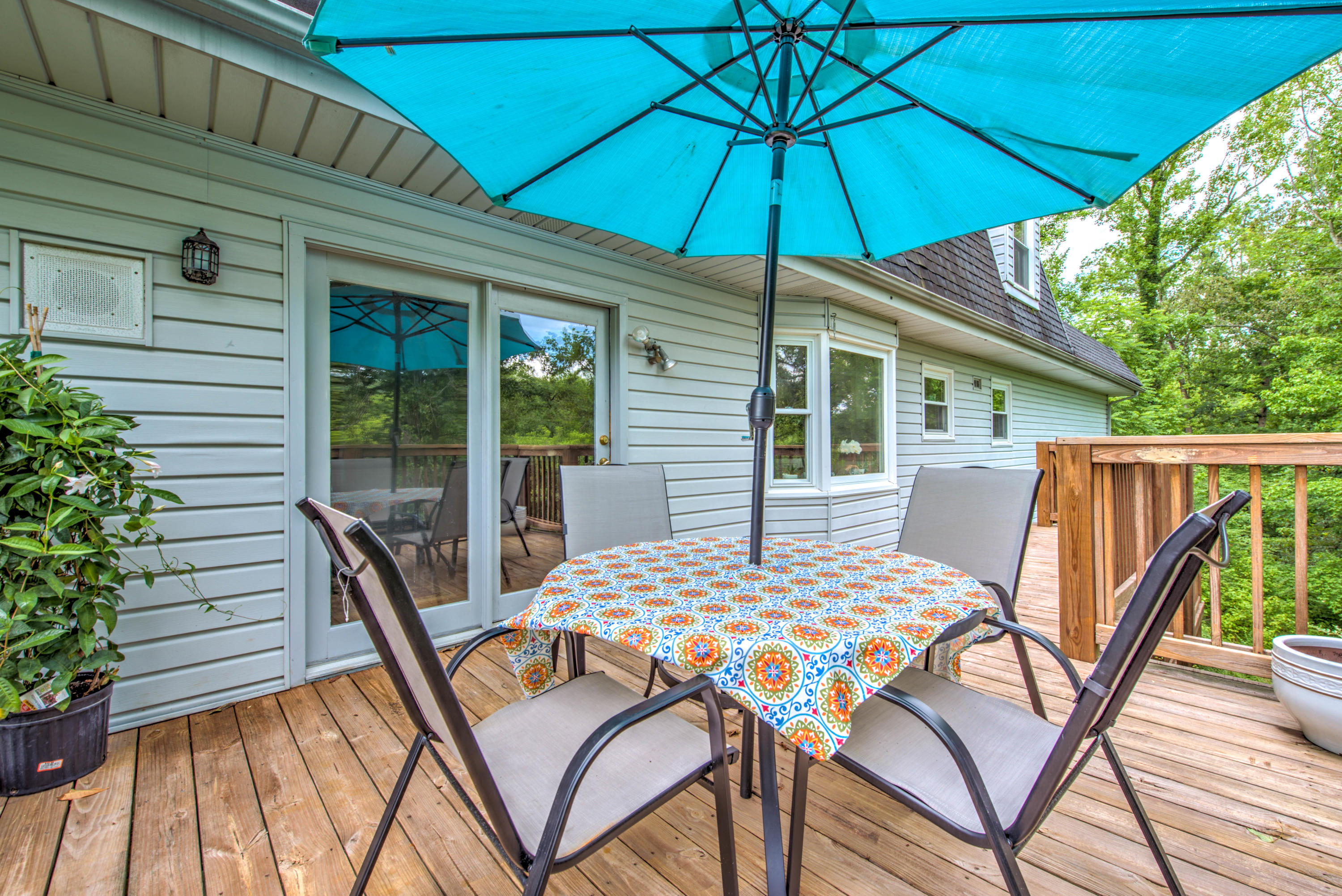 115 Greystone Drive Oak Ridge, TN 37830 - Photo 13 of 40 Deck off of Family Room