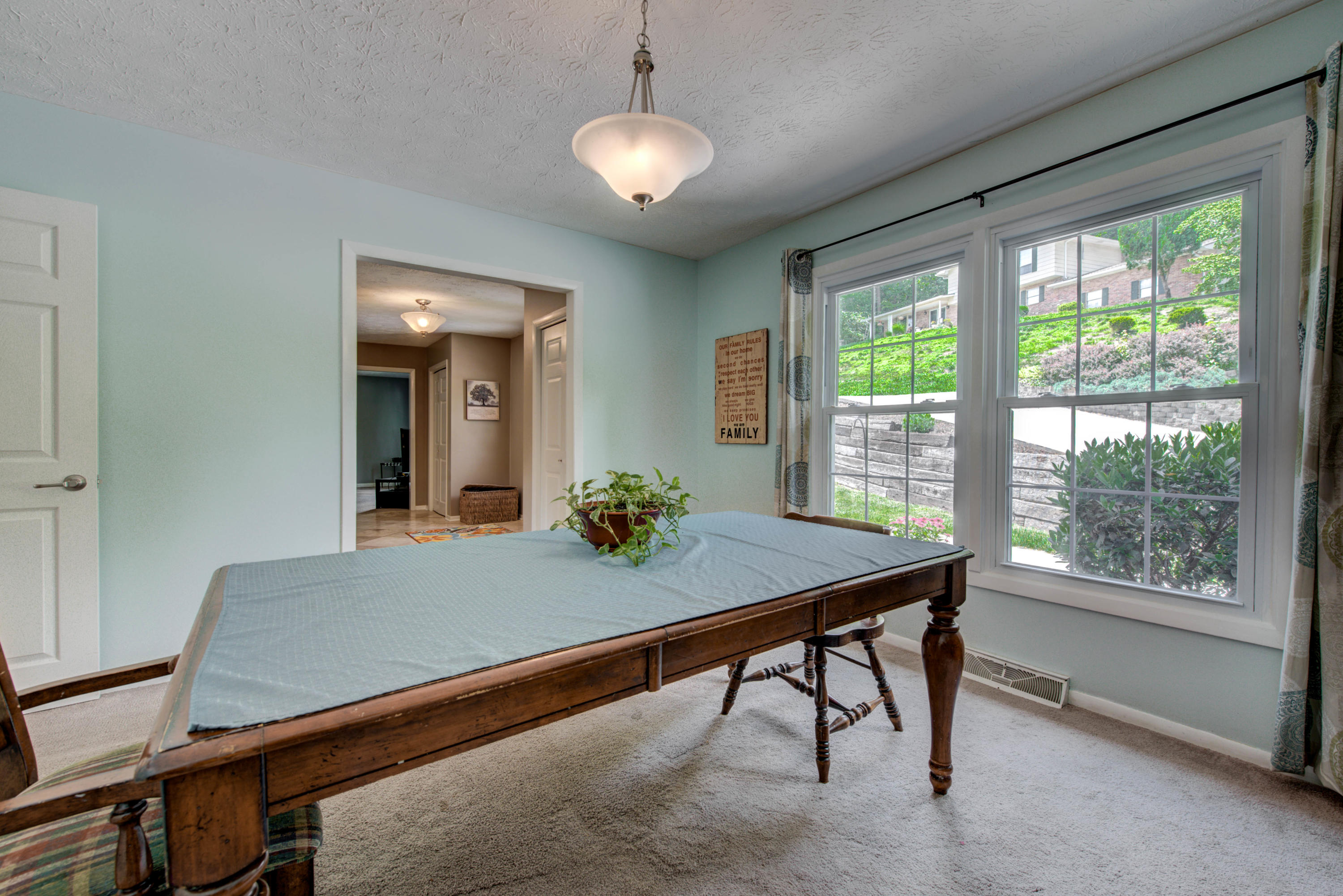 115 Greystone Drive Oak Ridge, TN 37830 - Photo 8 of 40 Dining Room