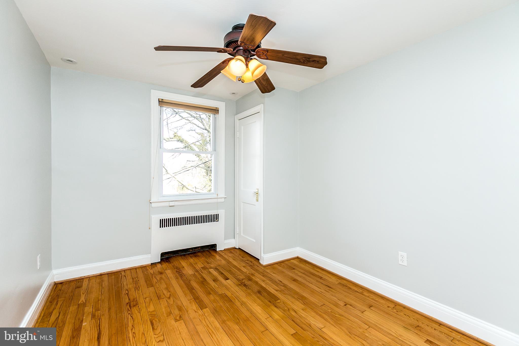 1000 Andover Road Baltimore, MD 21218 - Photo 20 of 31 Rear bedroom 2