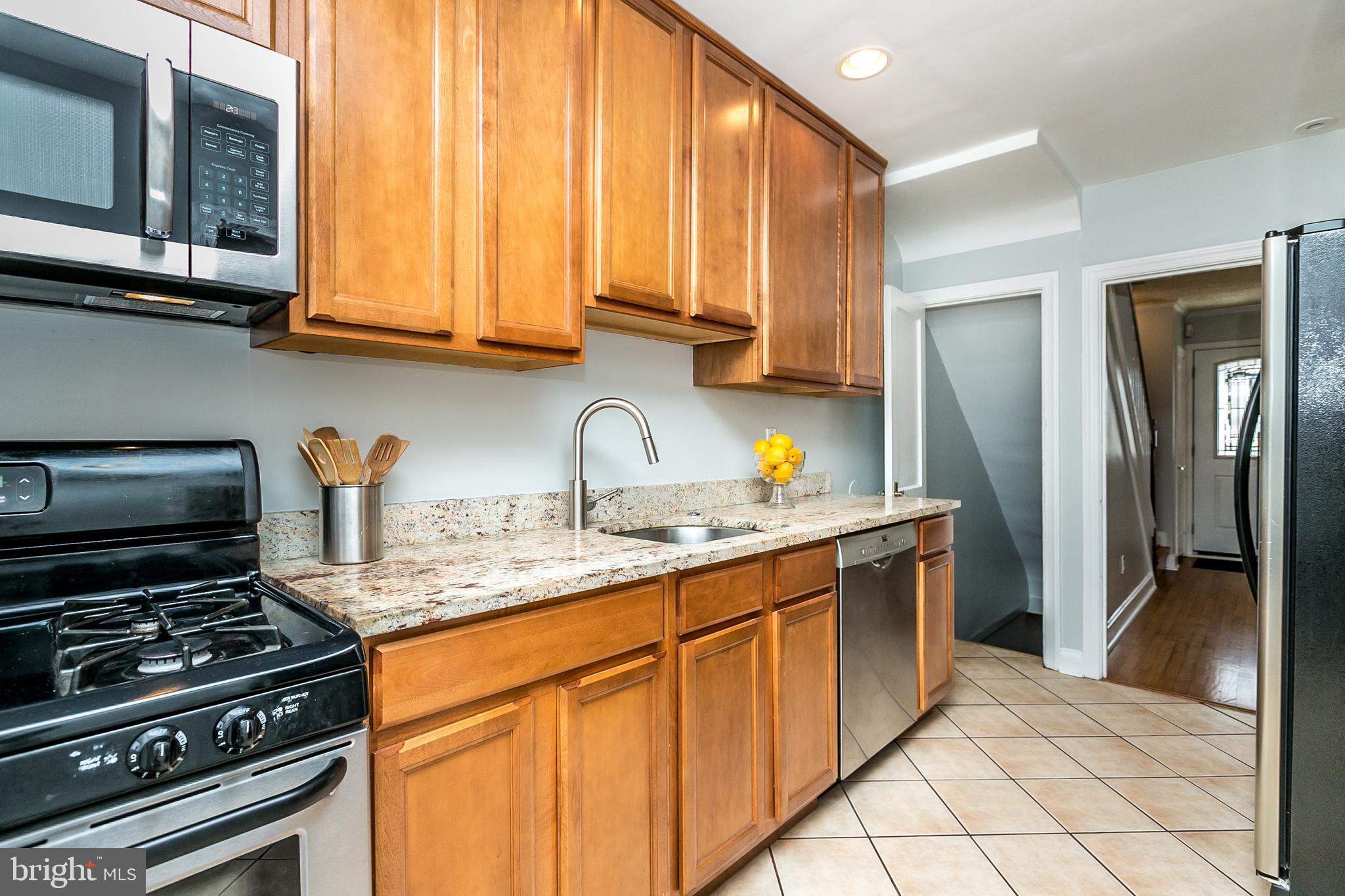 1000 Andover Road Baltimore, MD 21218 - Photo 9 of 31 Kitchen