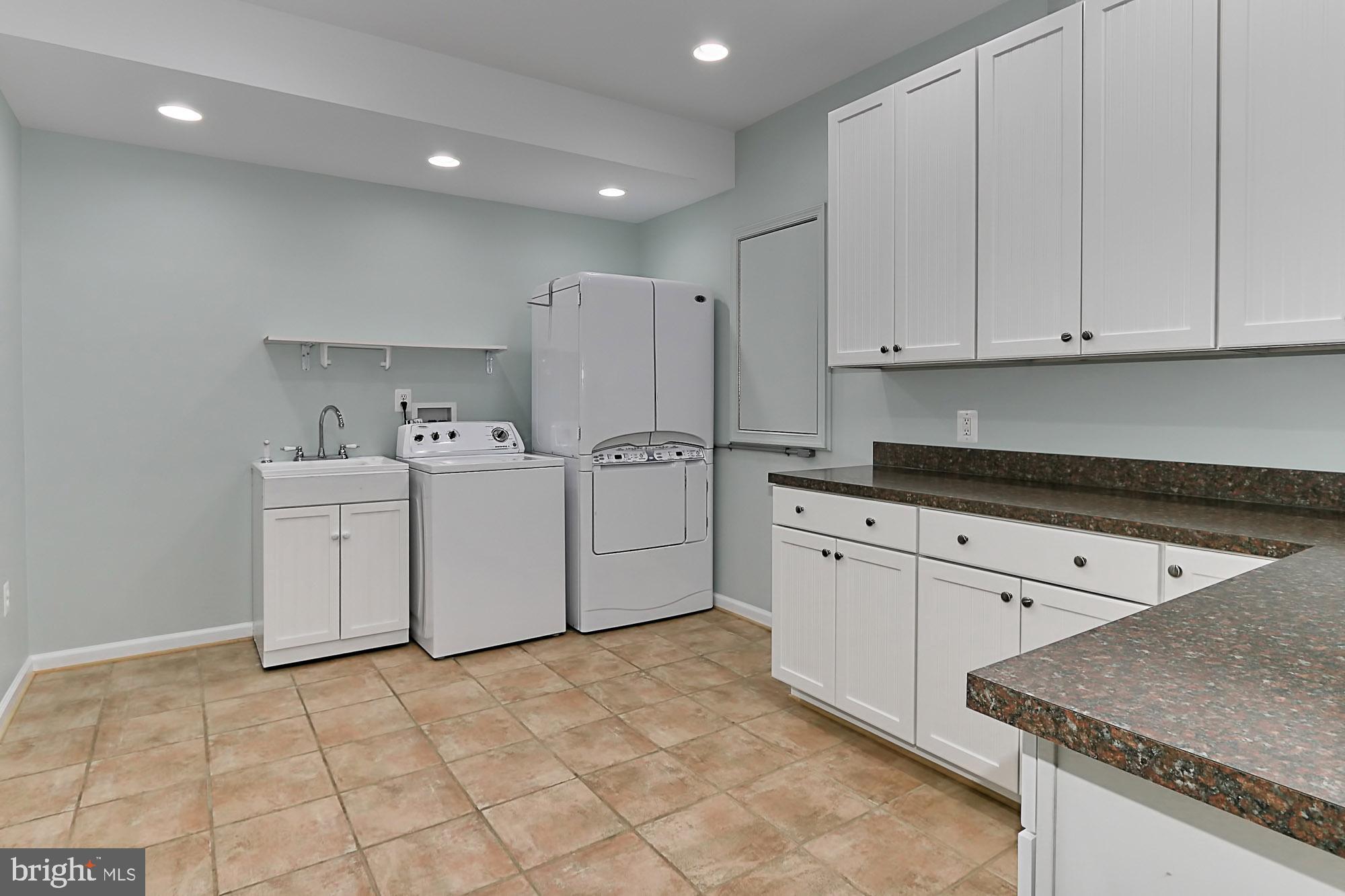 8428 Ambrose Court Springfield, VA 22153 - Photo 36 of 44 Laundry Room
