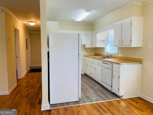 $1,495 | 24 Camellia Drive, Newnan, GA 30263