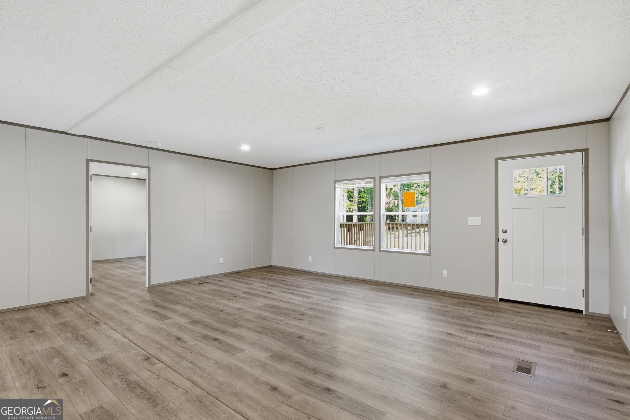 903 Smith Loop Demorest, GA 30535 - Photo 7 of 33