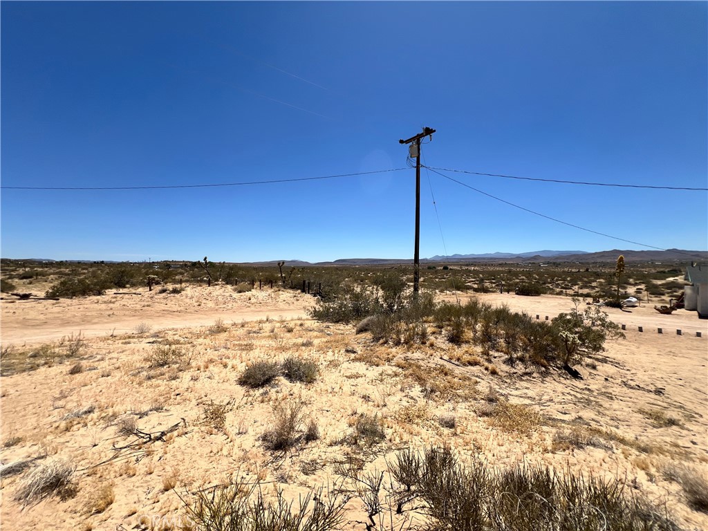0 Easton Road Landers, CA 92285 - Photo 13 of 13 a view of an ocean