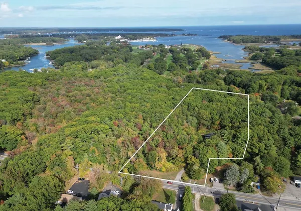 $3,300,000 | 4 Sagamore Road, Rye, NH 03870