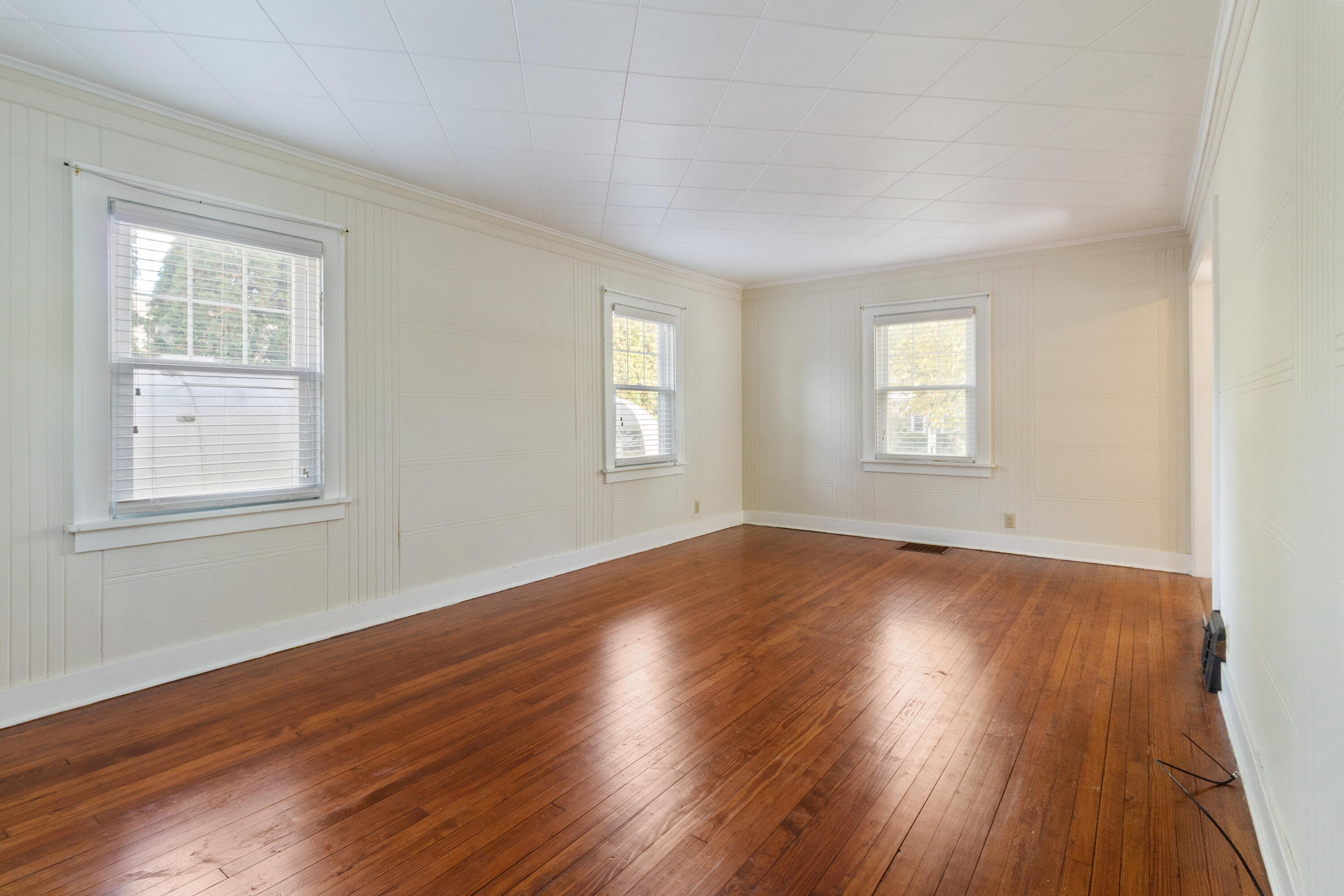 269 Maxwell Street Crown Point, IN 46307 - Photo 6 of 25 3000x2000