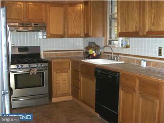 931 Slocum Street Philadelphia, PA 19150 - Photo 3 of 4 Kitchen