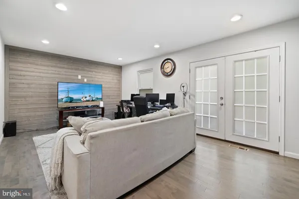 $399,990 | 7054 Palamar Turn, Lanham, MD 20706