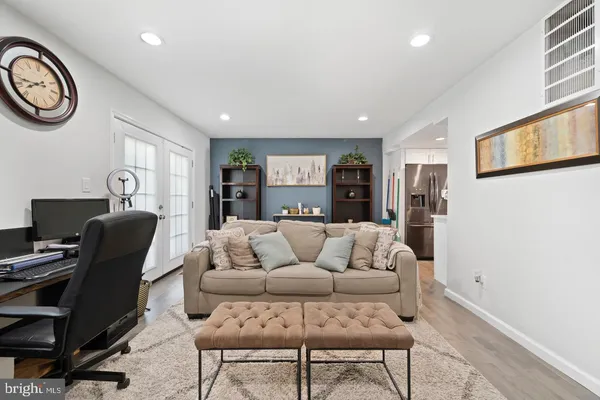 $399,990 | 7054 Palamar Turn, Lanham, MD 20706