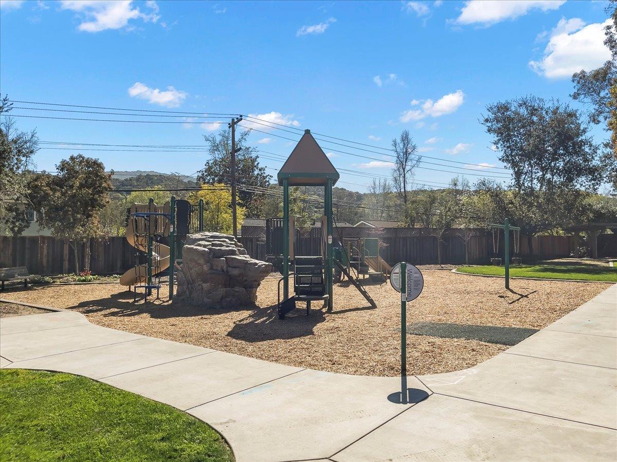 237 Barbara Drive Los Gatos, CA 95032 - Photo 8 of 9 a view of a basketball court